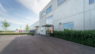 Architectuur op maat van een logistieke topspeler in fruit en groenten - Gemaackt - Frank Joosen Architecten