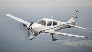 Van de grond met de Elite Flying Club - De test: Cirrus SR22 & SR20