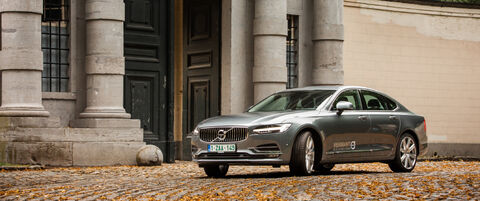 Volvo S90 D5 AWD Geartronic Inscription