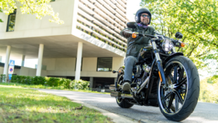 Anti-stress medicijn - De Test - Harley-Davidson Breakout 2019