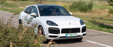 Porsche_Cayenne