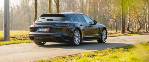 Porsche_Panamera_Sport_Turismo_4