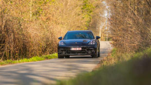 Luxueus sportplezier - De Test - Porsche Panamera Sport Turismo 4 E-Hybrid