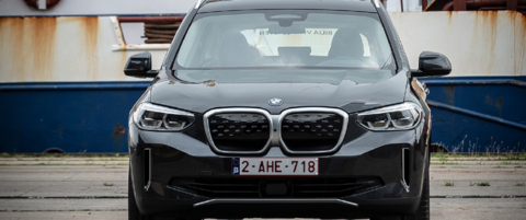 bmw_iX3