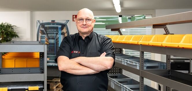 GEEN TIJD OM AF TE REMMEN - Bedrijfsprofiel -  A4W