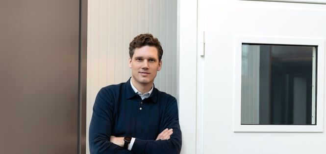 Gecoördineerde expertise in industriële deuren en poorten - Bedrijfsprofiel - EMI Group