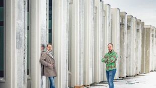 Prefab pareltjes in architectonisch beton - Bedrijfsprofiel - Loveld