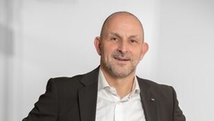 SCHAKEL OM NAAR GROENE ENERGIE - Bedrijfsprofiel - Roofs4Energy Partners