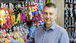 Kempense huisdierproducten veroveren de wereld - Over de Grenzen - Flamingo Pet Products