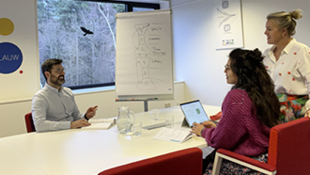 Hoe organiseer je samenkomsten die écht beweging creëren? - Praktijck - Vicre