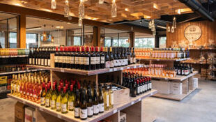Nieuwe drankencentrale met huiselijke touch - Gemaackt - Vancoillie Interiors