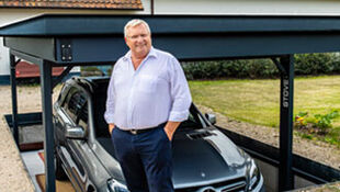 Discretie, veiligheid en gebruiksgemak met automatische autolift - Gemaackt - Stove Autoliften