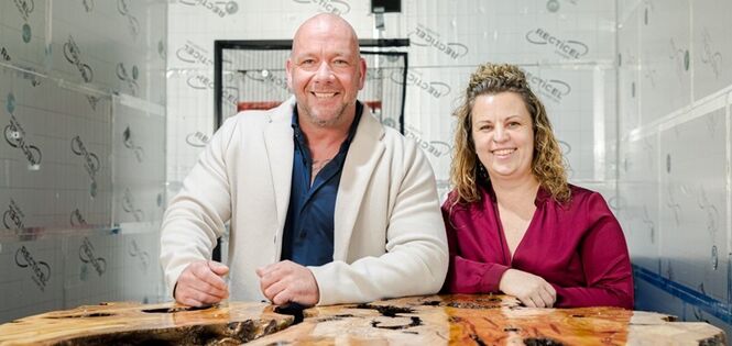 VERGADERTAFELS MET EEN VERHAAL - Bedrijfsprofiel - The Woodqueen