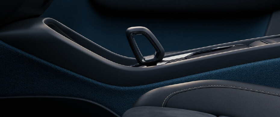 Volvo_C40_Recharge_Twin