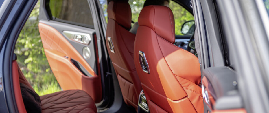 BMW_XM_V8_Hybrid