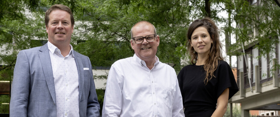 embuild-antwerpen-kim-elst-joris-de-fre-bob-van-poppel embuild-antwerpen-kim-elst-joris-de-fre-bob-van-poppel
