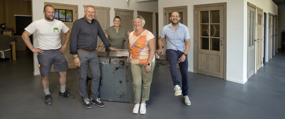 Van hout tot deur, vakwerk uit eigen atelier