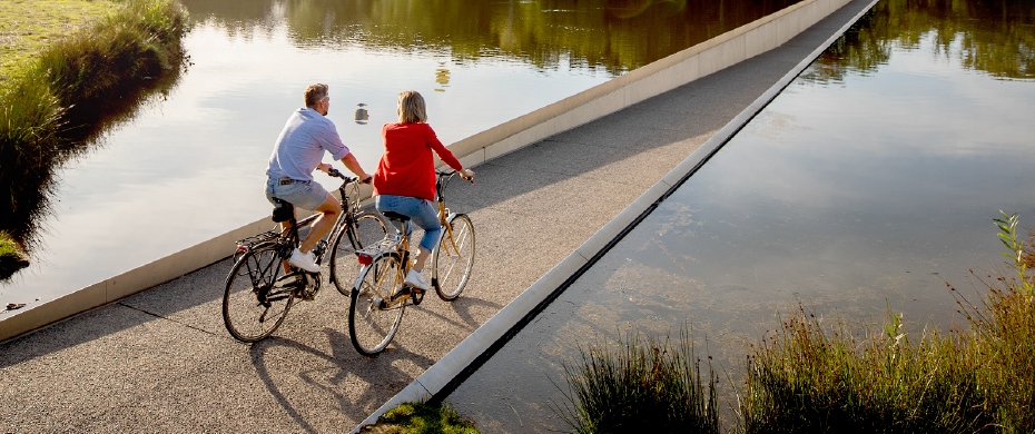 Provincie_Limburg_Fietsen_door_het_water Provincie_Limburg_Fietsen_door_het_water