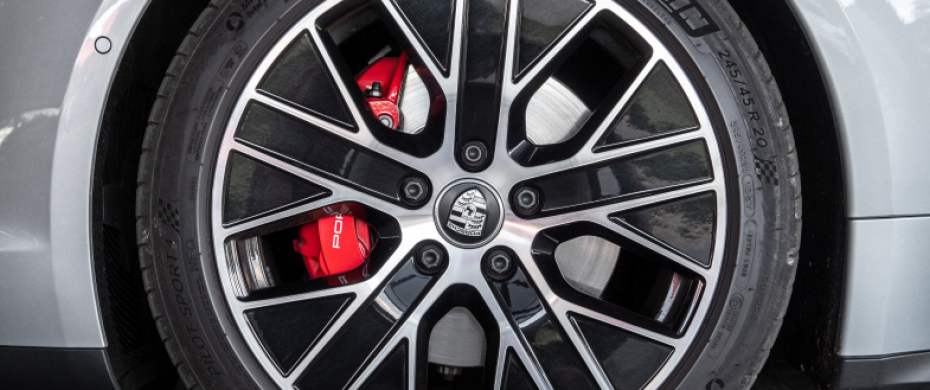 Porsche_Taycan_4S_Anthony_Kumpen Porsche_Taycan_4S_Anthony_Kumpen