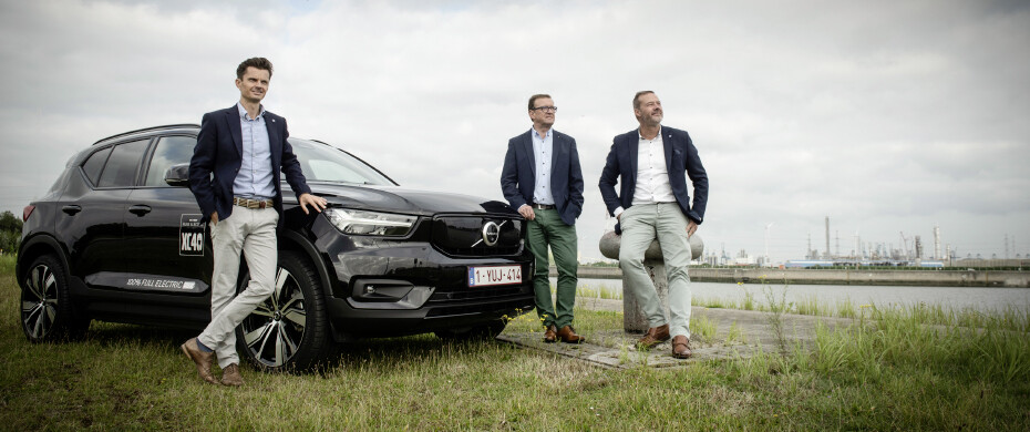 Steven_De_Keulenare_Erik_Robyn_Yves_Van_Osselaer. Steven_De_Keulenare_Erik_Robyn_Yves_Van_Osselaer.