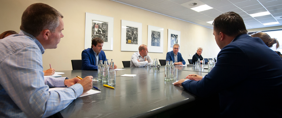 Geert_Cordier_Bart_Librecht_Pedro_Pattyn_Pieter_Vandewiele_Charles_Valcke_Delphine Geert_Cordier_Bart_Librecht_Pedro_Pattyn_Pieter_Vandewiele_Charles_Valcke_Delphine