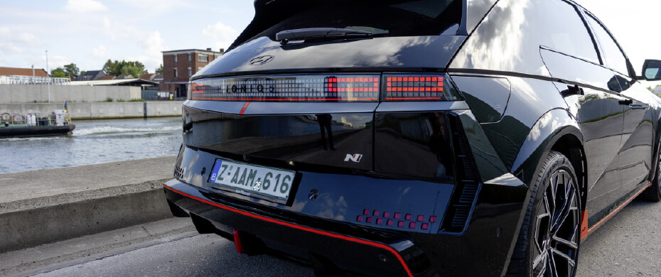 hyundai-ioniq-5 hyundai-ioniq-5